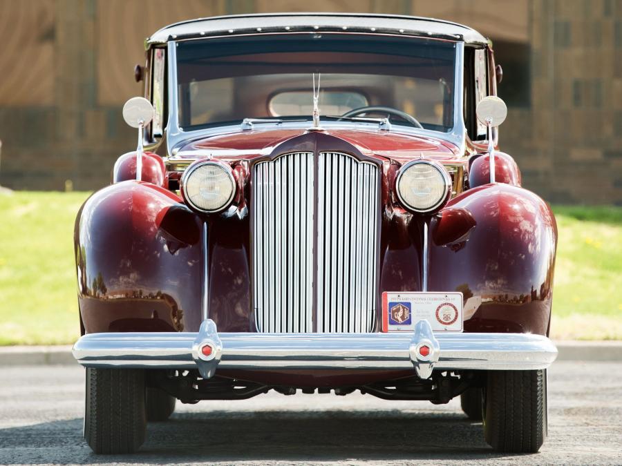  Packard Twelve All-Weather Town Car by Rollston 1938 года  (фото 3 из 8)